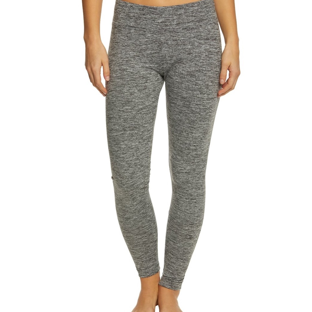 🌈 3/12 Balance Collection Gray Leggings